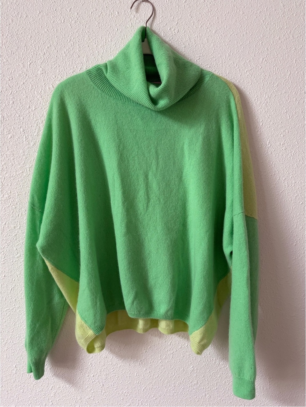 Crush Cashmere Contrast Gilbert Roll Neck Turtleneck Sweater Size Large / 3